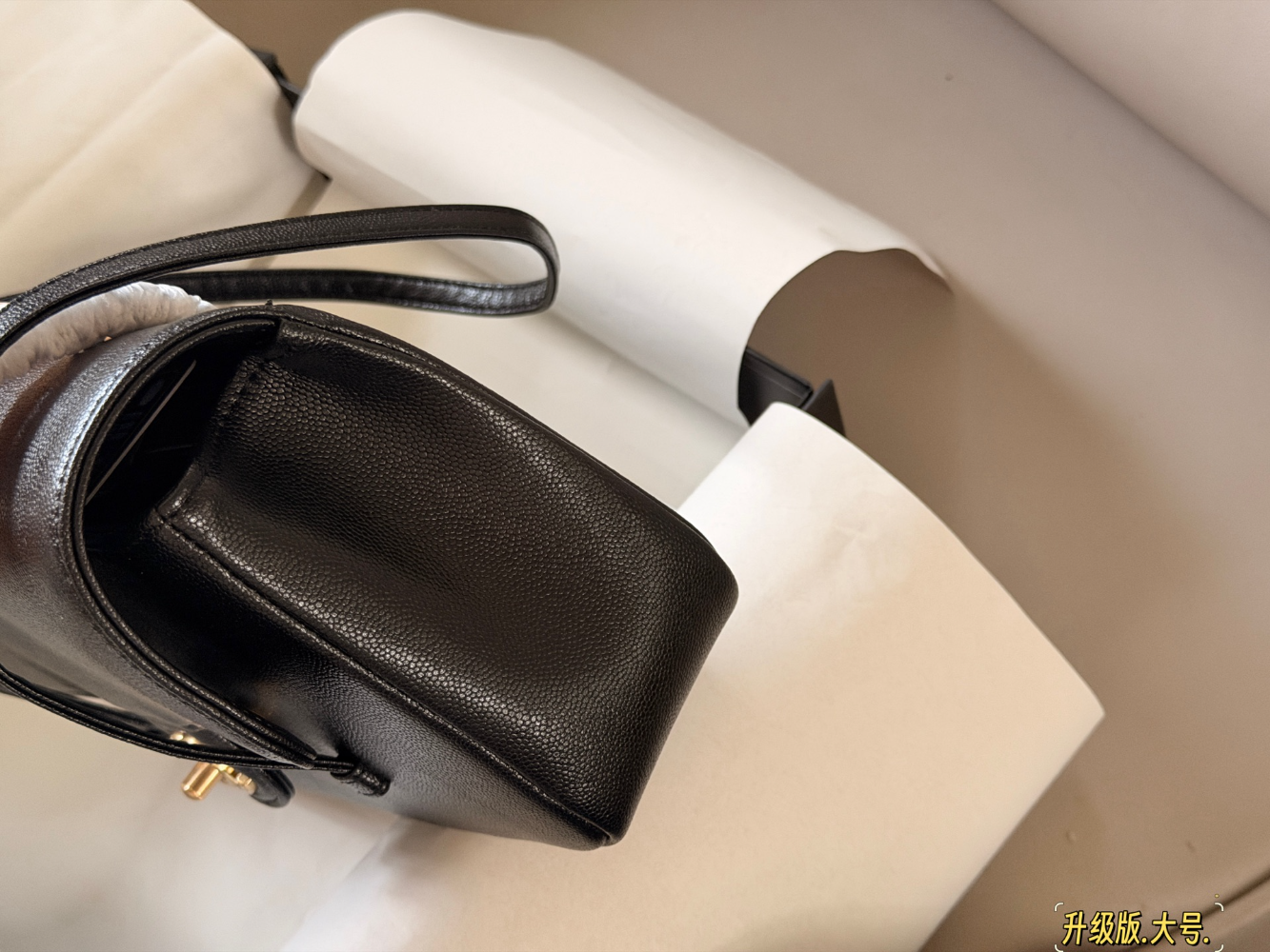 CEM276 New arrive fashion black  bag for woman hands bag beautiful gift to choose gift 23*16cm