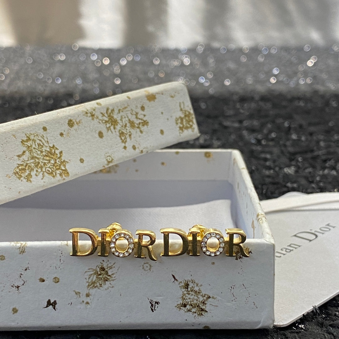 DEM241 New Arrive Fashion  Hot Sale  with Diamond Earring  for Woman Jewelry To Choose