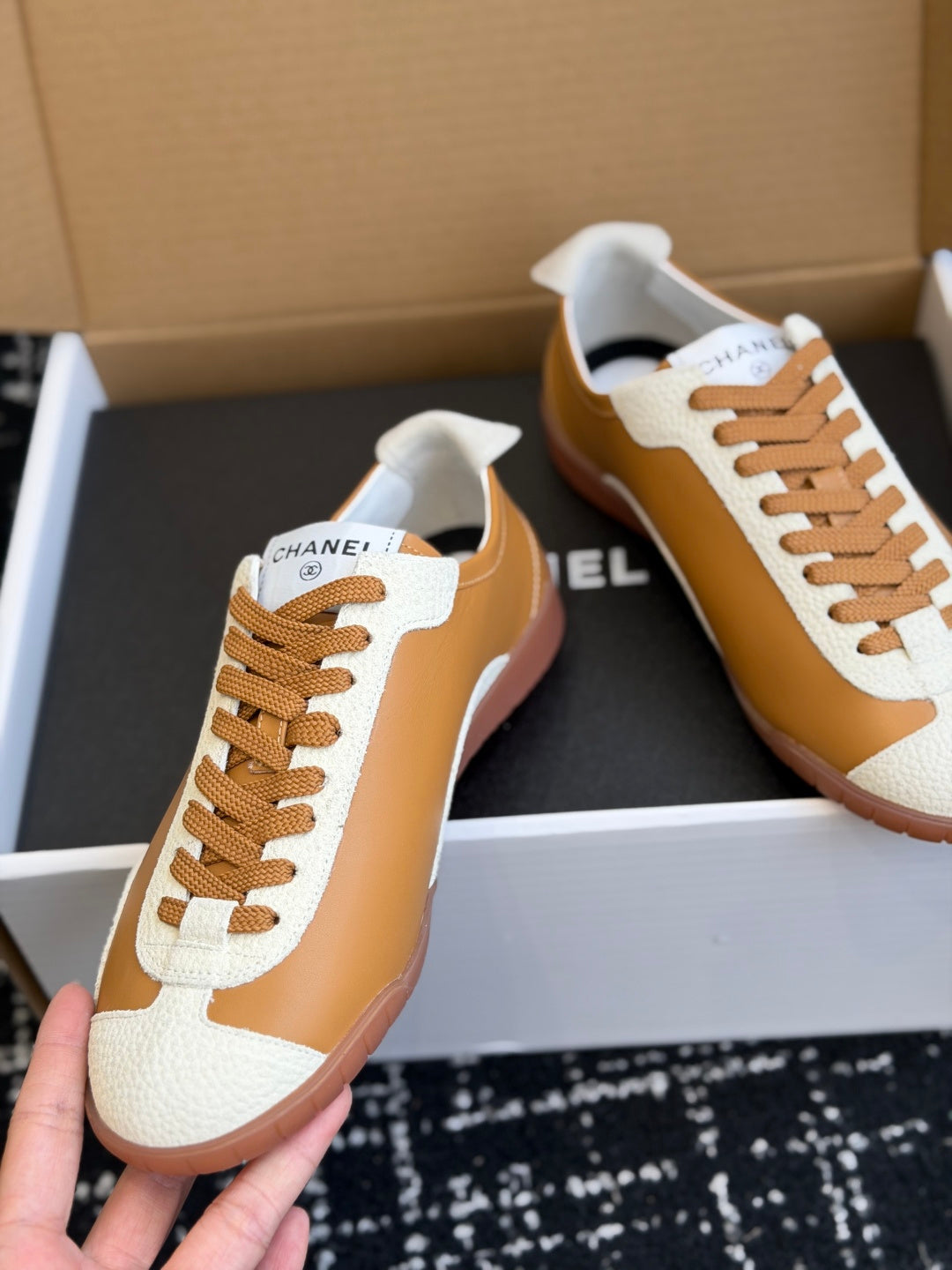 CEM278  classic fashion white  color  shose for woman lover shose color  beautiful gift to choose