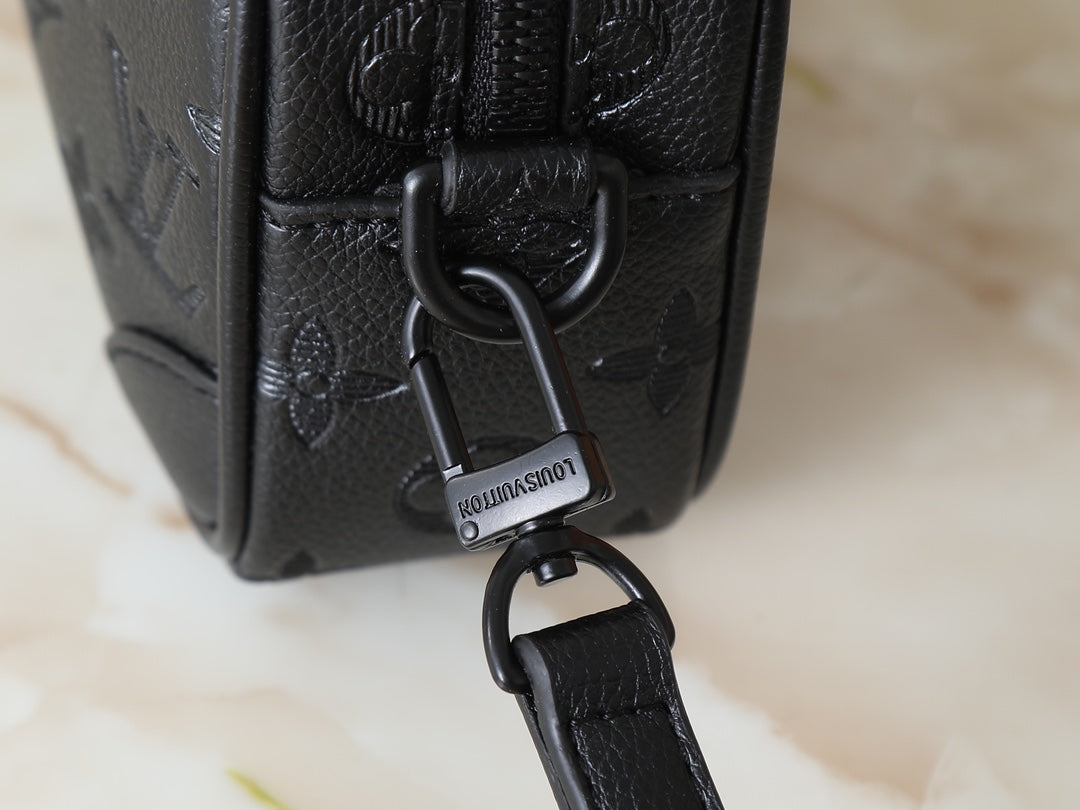 LEM334 Hot sale fashion black bag for woman men  beautiful gift  big size 20*13*6.5cm