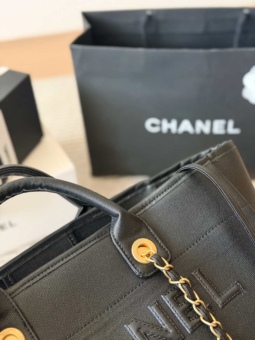 CEM472 New arrive fashion black color bag for woman beautiful gift to choose  39*31cm