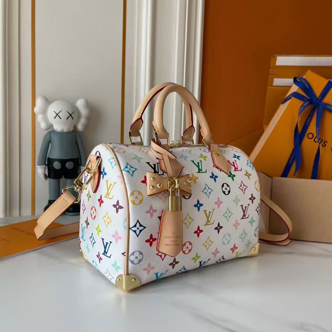 LEM57 new arrive  Hot sale color fashion beautiful  bag for woman gift  to choose