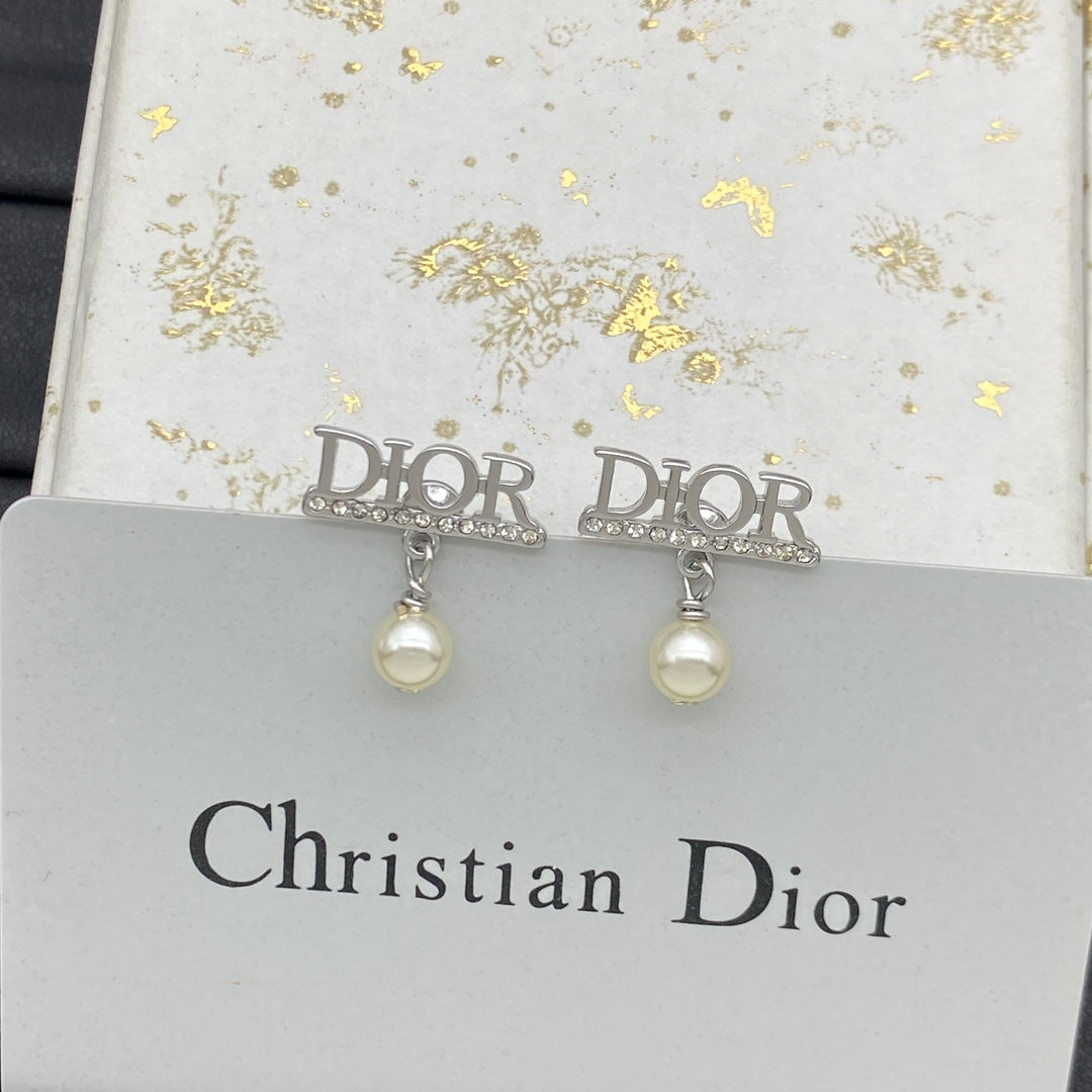 DEM274 New Arrive Fashion  Hot Sale  with Diamond Pearl Earring  for Woman Jewelry To Choose