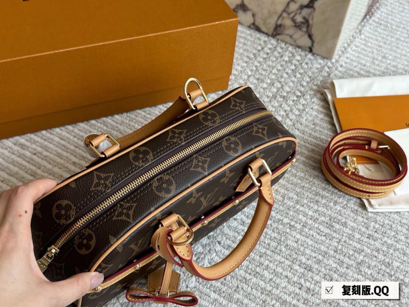 LEM517 New arrive fashion white brown bag for woman hands bag beautiful gift to choose gift 27*19cm
