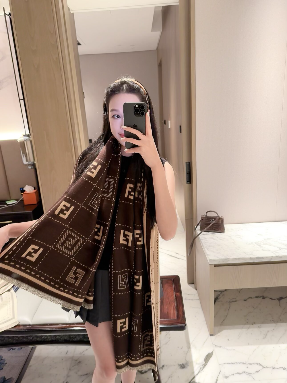 FEM31 new arrive  Hot sale brown black blue grey khaki color fashion beautiful  scarf  for woman gift  to choose
