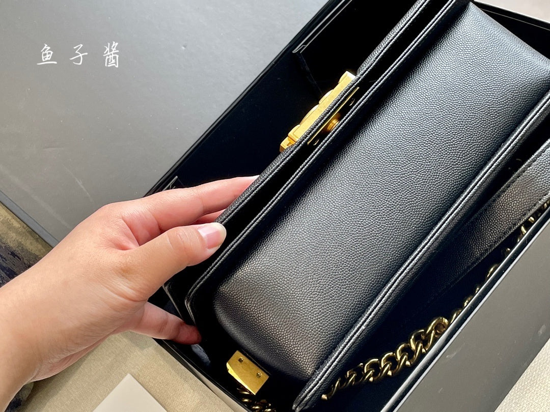 CEM11 New Arrive Hot Sale Black and Gold Color  Fashion Bag It Come with Box