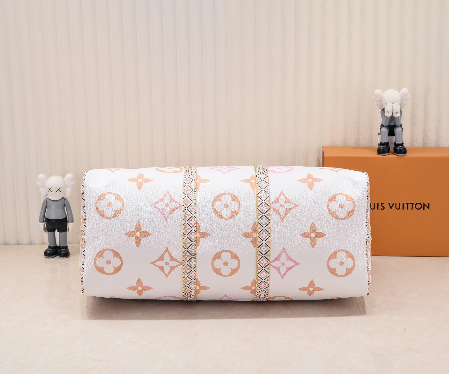 LEM371 New arrive fashion Travel design bag for woman beautiful gift to choose gift 50.0 x 29.0 x 23.0cm