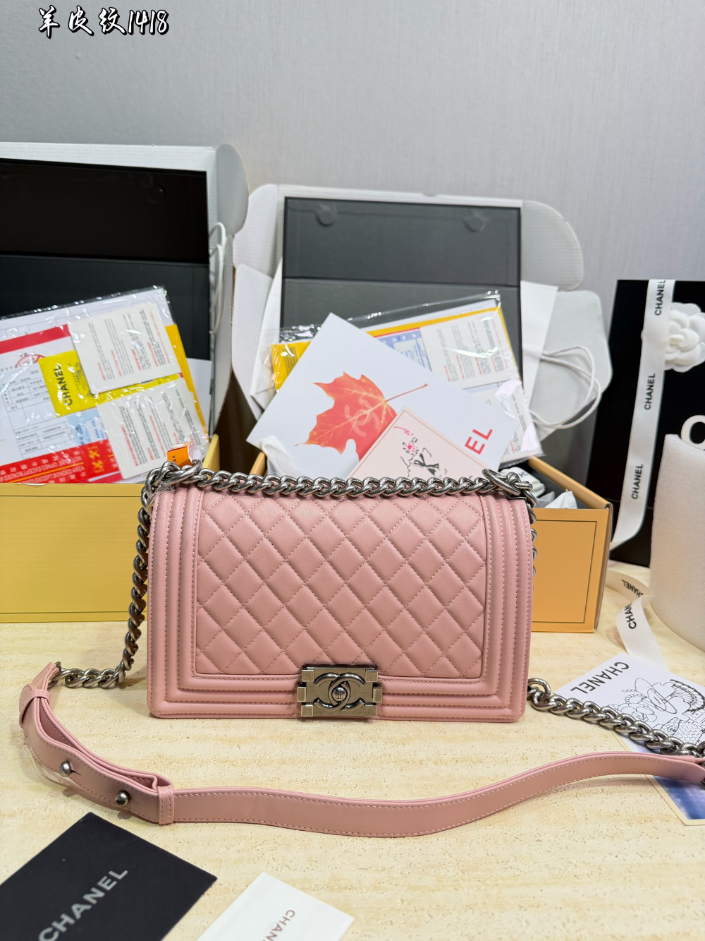 CEM292 New arrive fashion black white pink bag for woman hands bag beautiful gift to choose gift 25*15cm