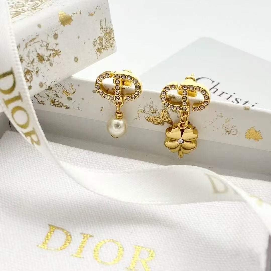 DEM271 New Arrive Fashion  Hot Sale  with Diamond Pearl Earring  for Woman Jewelry To Choose