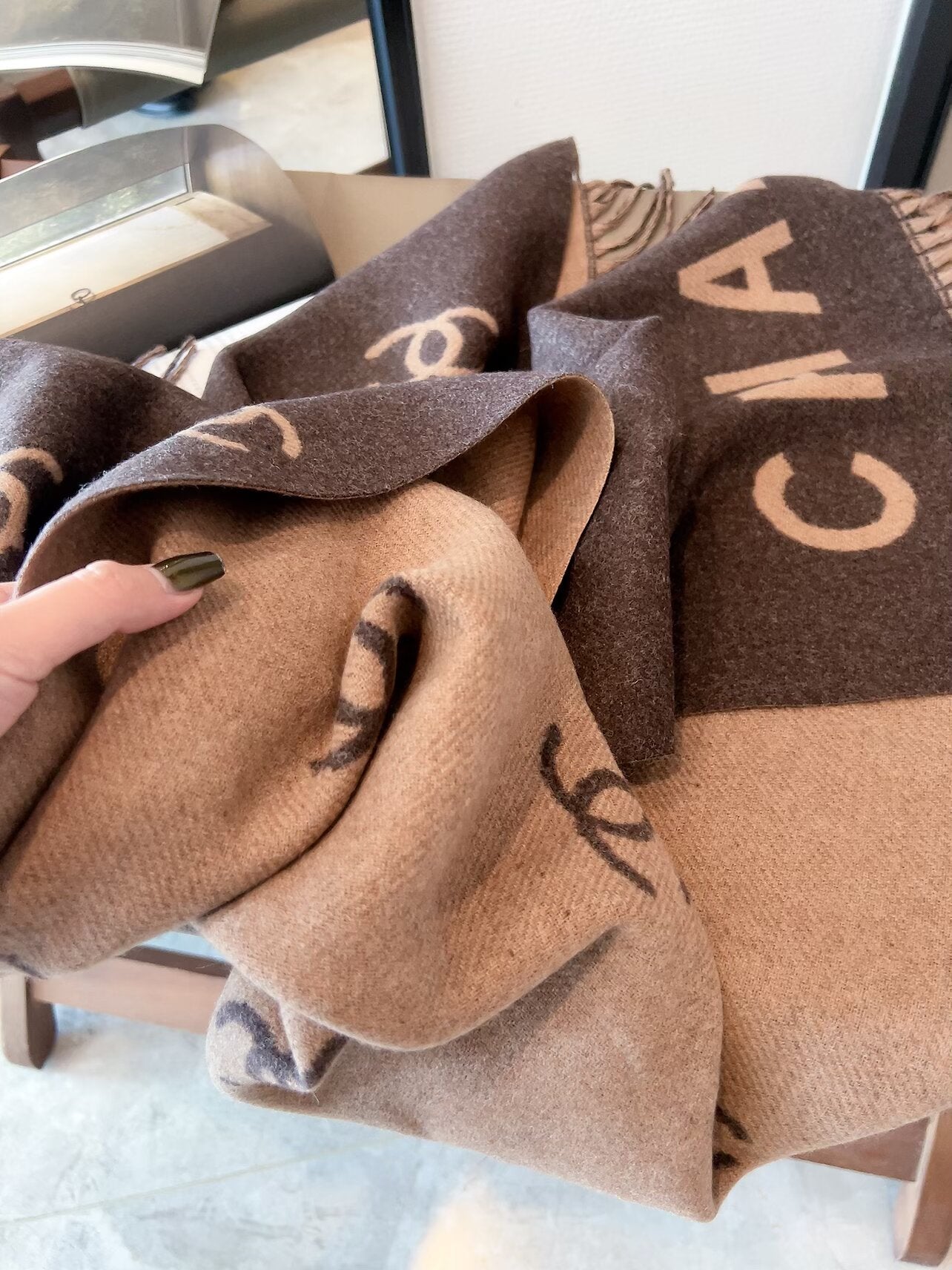 CEM180 Designer Women Mens Designers  Scarf Shawls Brand Scarves Pashmina Winter  Cashmere Big Wraps Christmas Gift SIZE 180*60