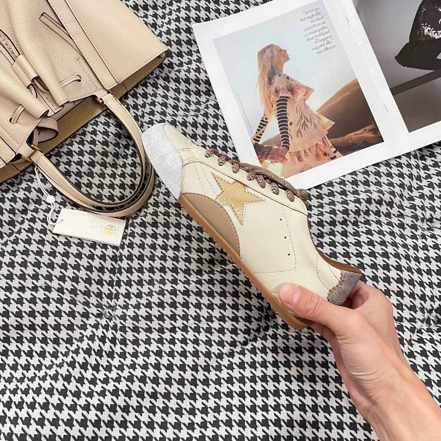 GGEM01 Designer Sneakers Men Women pink White Brown Trainers Womens