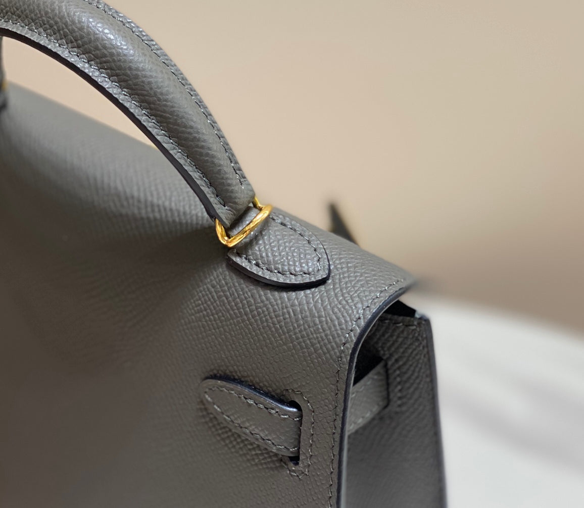 HEM93 TOP Original Top-grade original single-layer leather New Genuine Leather Women's Crossbody Stewardess 19CM