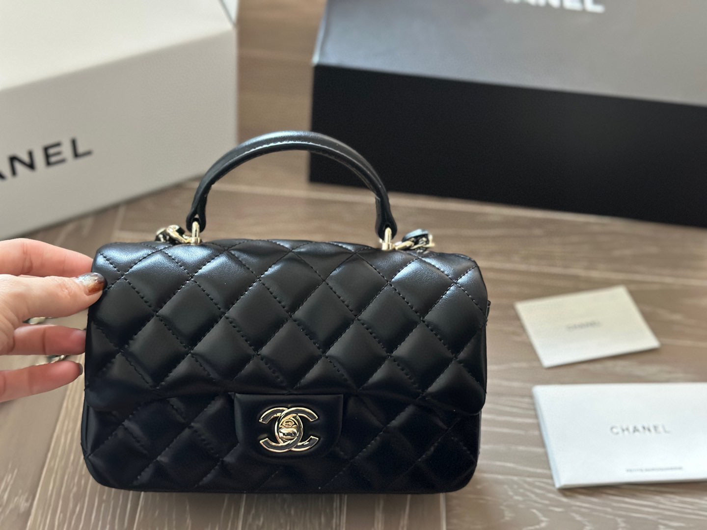 CEM176 Designer Women Shoulder Chain Bag Clutch Tote Bags Wallet Check Purse Solid Hasp Waist Square Stripes Woman s Handbags Classic Flap Handbag 20*12cm