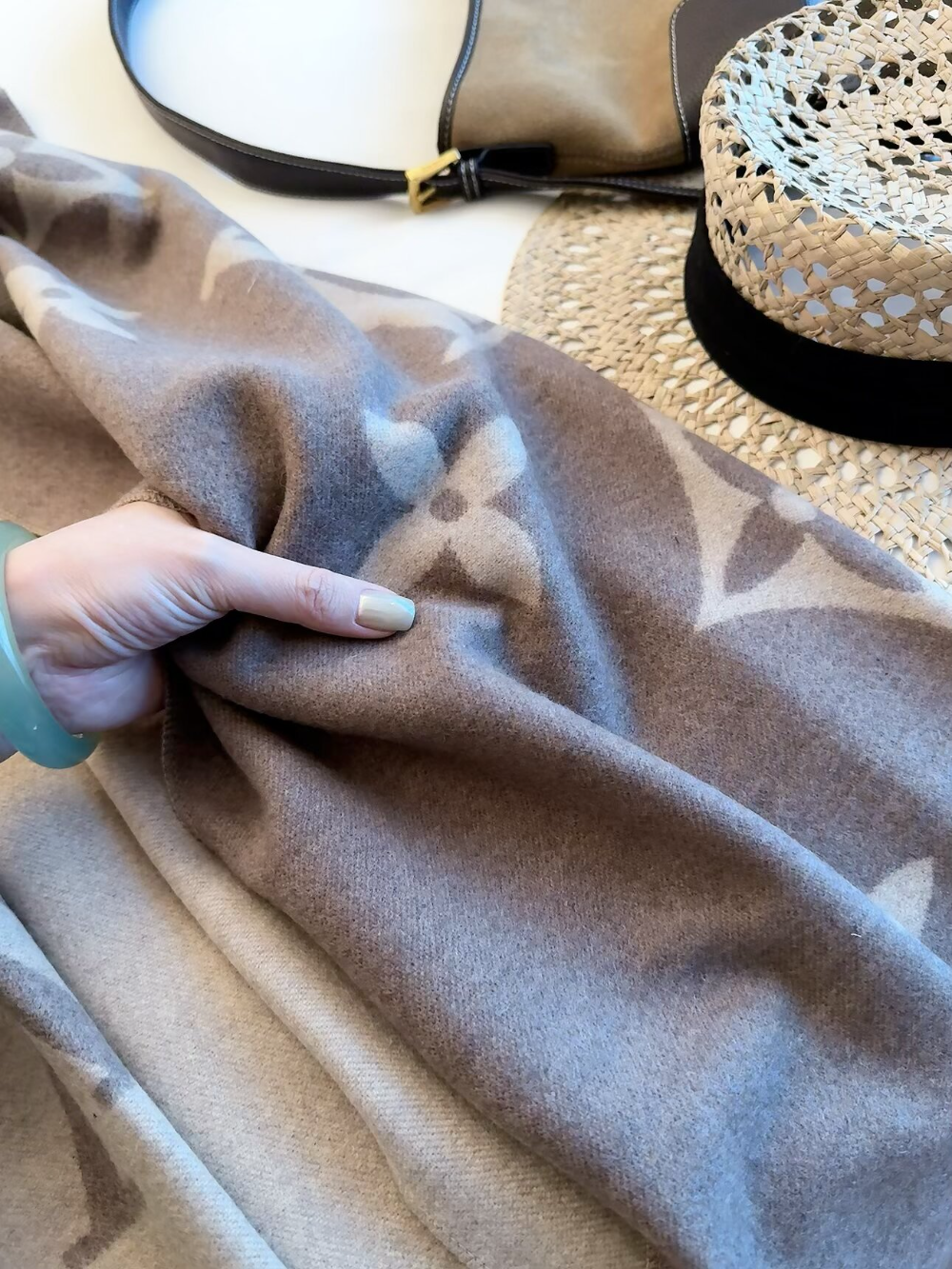 LEM649 new arrive  Hot sale brown black grey color fashion beautiful  scarf  for woman gift  to choose 60x180cm