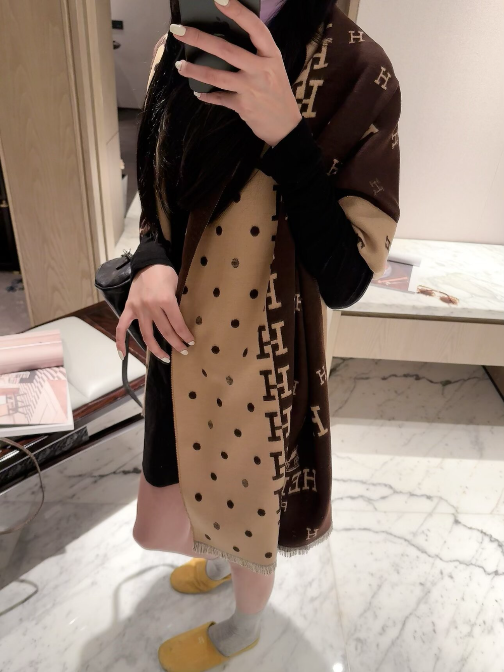HEM148 new arrive  Hot sale brown blue grey red color fashion beautiful  scarf  for woman gift  to choose