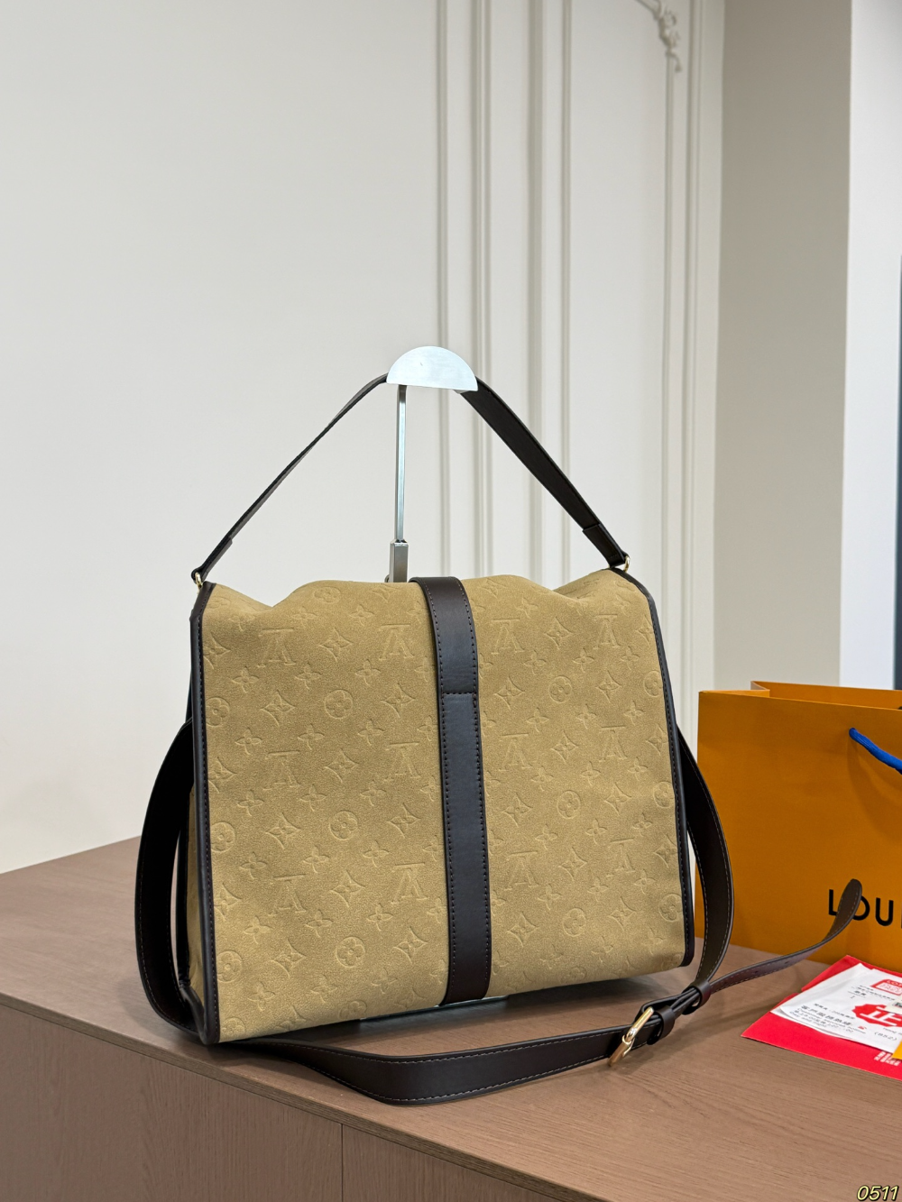 LEM609 New arrive fashion coffee blue black yellow red color bag for woman beautiful gift to choose 35*28CM