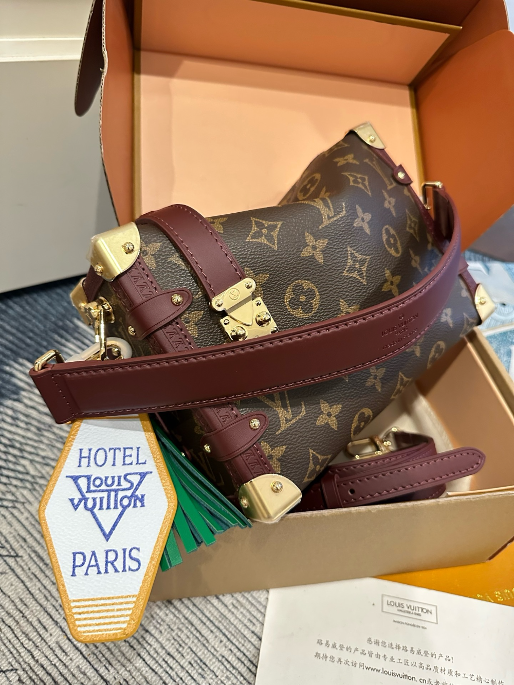 LEM552 New arrive fashion brown color bag for woman beautiful gift to choose  size  23cm
