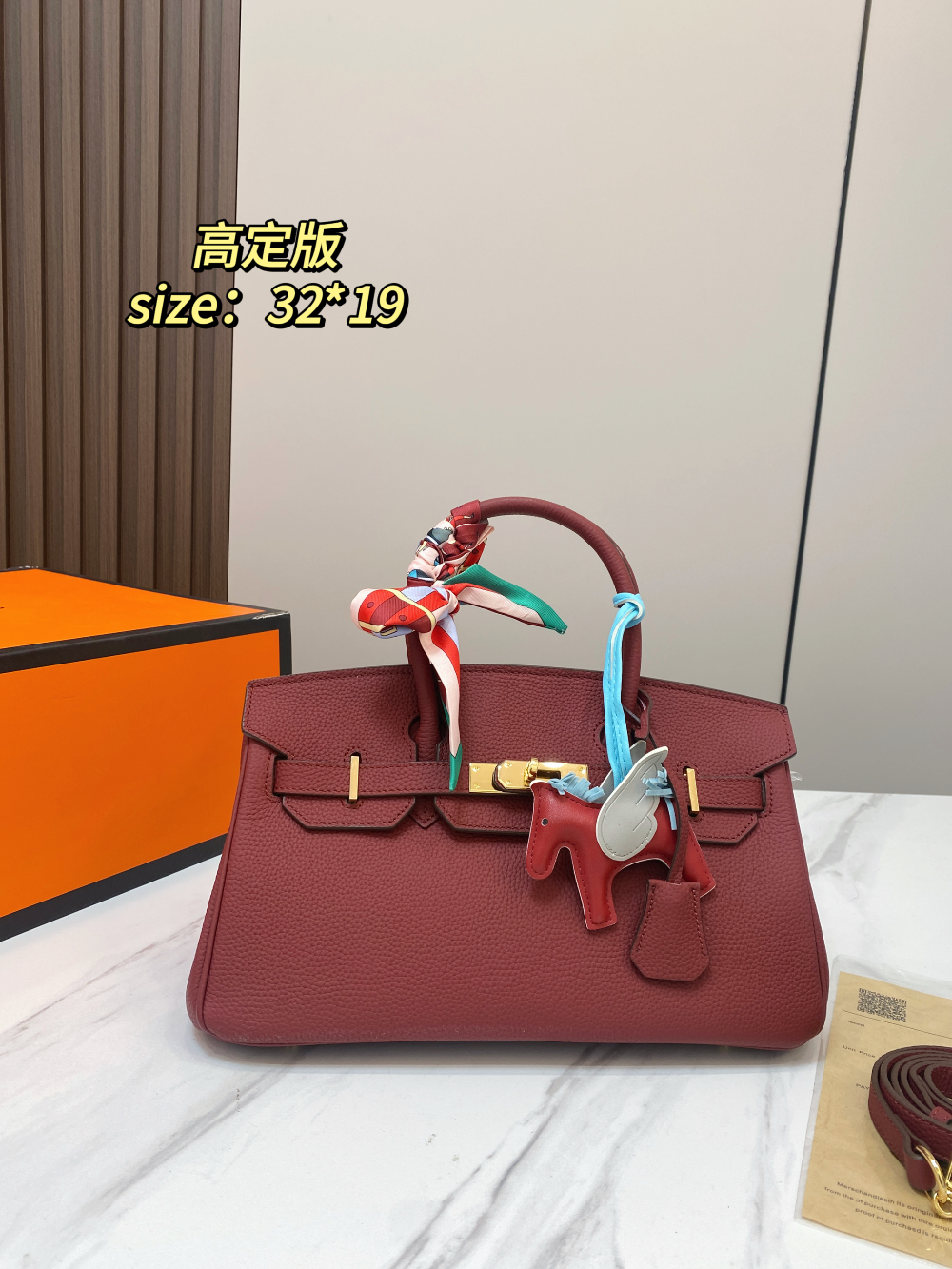 HEM120 New arrive fashion black white pink Ivory red brown Tan bag for woman hands bag beautiful gift to choose gift 32*19cm