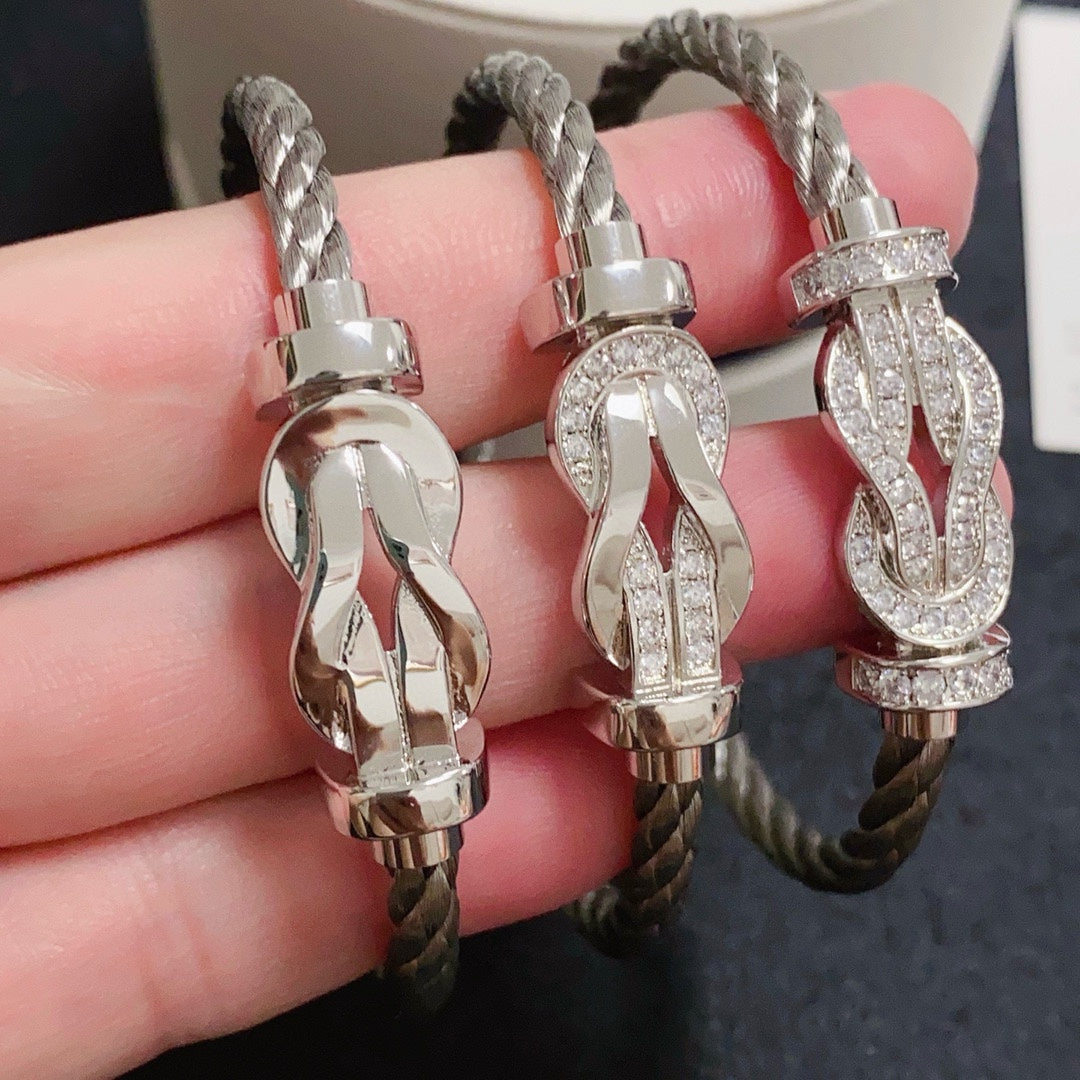 FEM20 designer bracelet luxury jewlery designer for women Fred Horseshoe buckle bracelet with stone and no stone and full of stone 3 styles