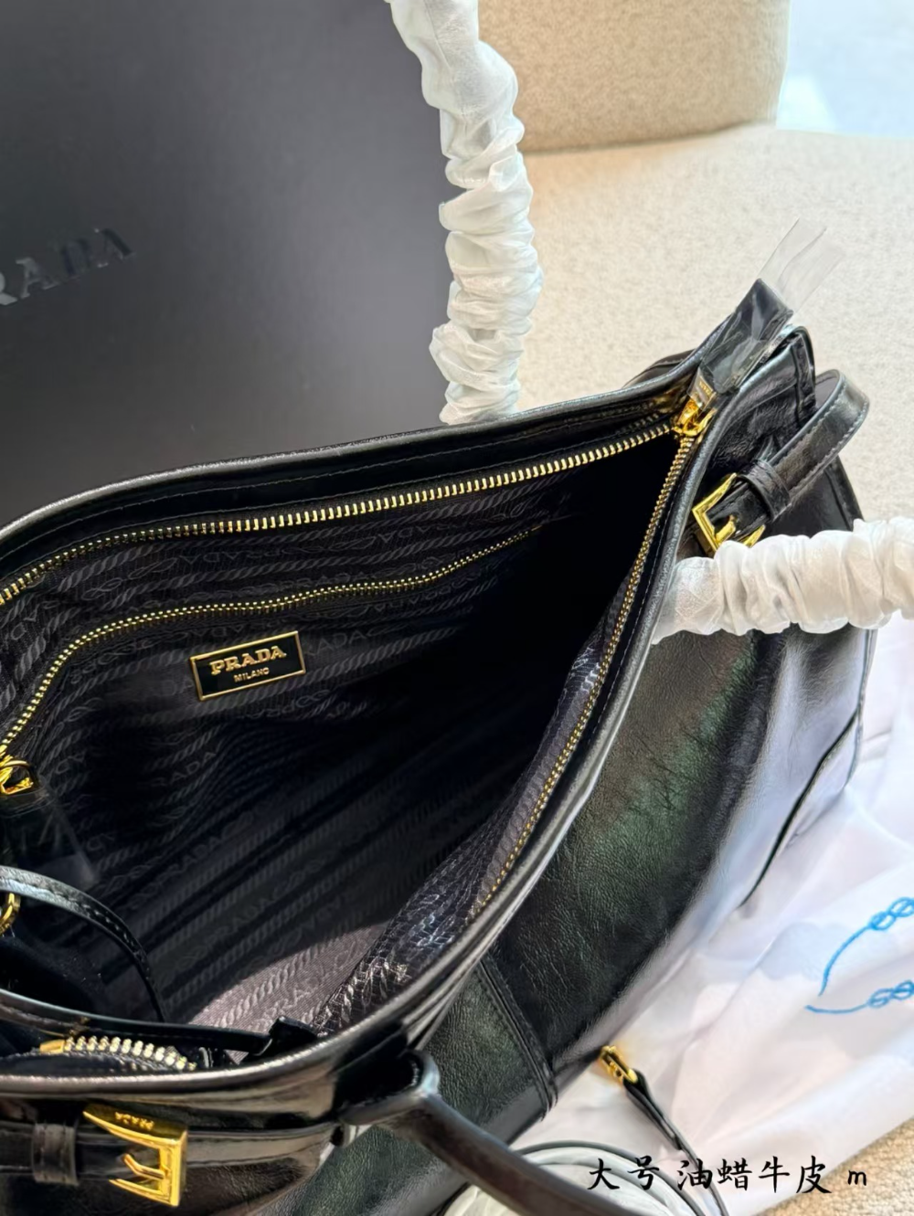 PEM601 New arrive fashion black color  bag for woman beautiful gift to choose gift size to choose 2 size
