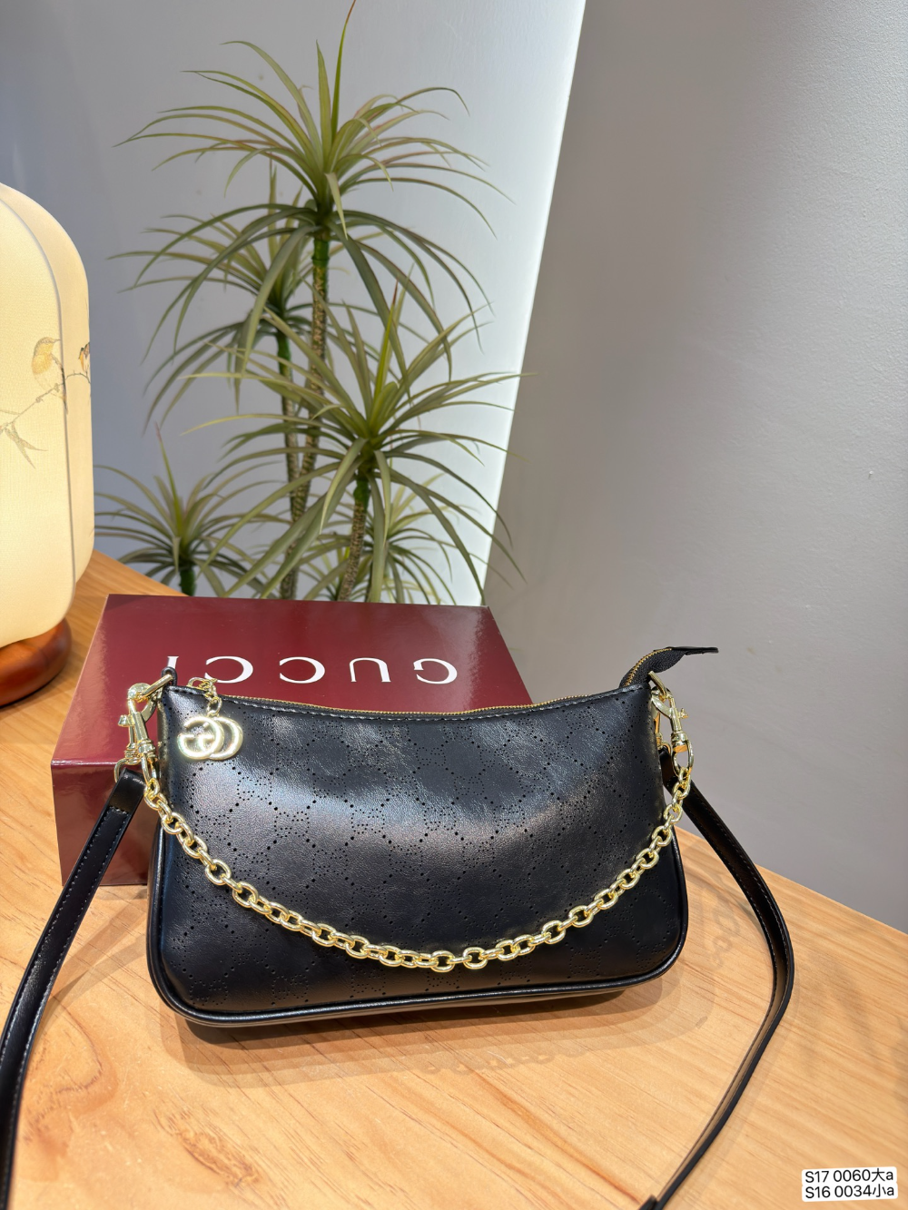GEM237 New arrive fashion black color bag for woman beautiful gift to choose 2 size