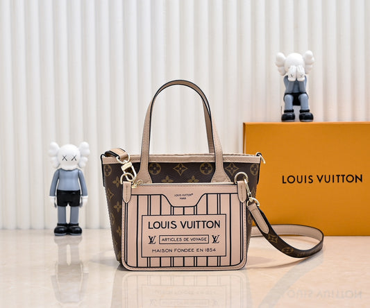 LEM368 New arrive fashion Travel design bag for woman beautiful gift to choose gift 24x14x9cm