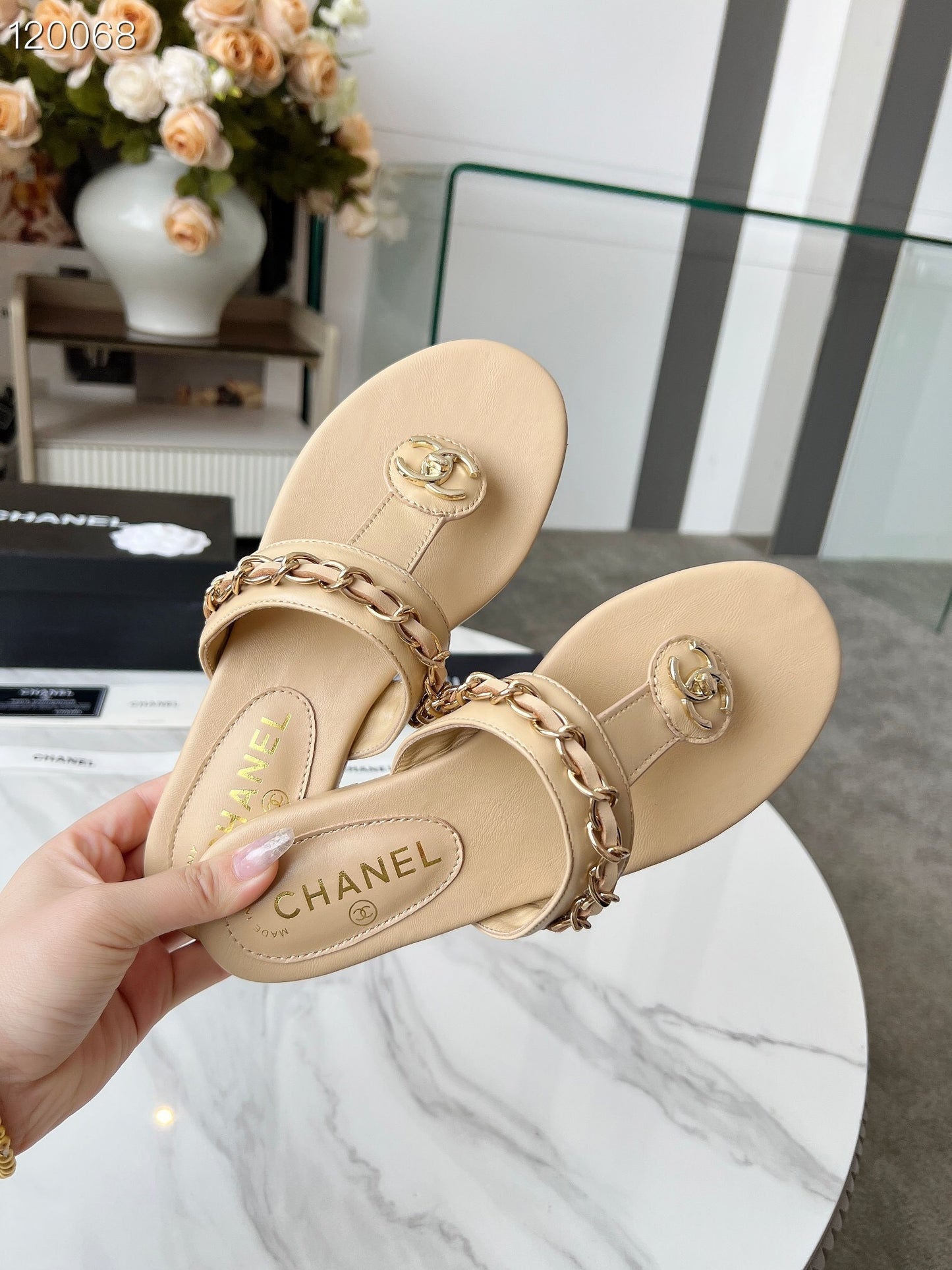 CEM171 Plus Size Open-Toe Pearl Flat for Women Summer Fashion Square Toe Solid Color Thick Sole Slippers