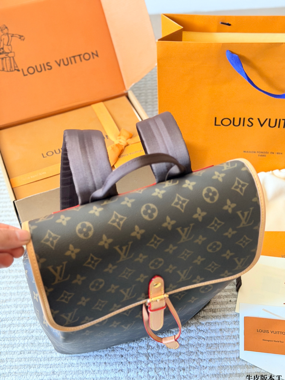 LEM612 New arrive fashion brown color bag for woman beautiful gift to choose 30*38cm