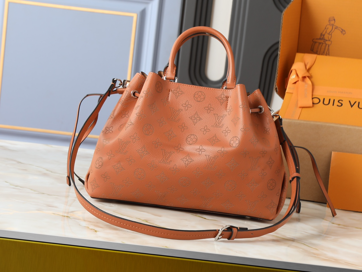 LEM639 New arrive fashion pink blue white brown bag for woman hands bag beautiful gift to choose gift  32 x 23 x 13cm