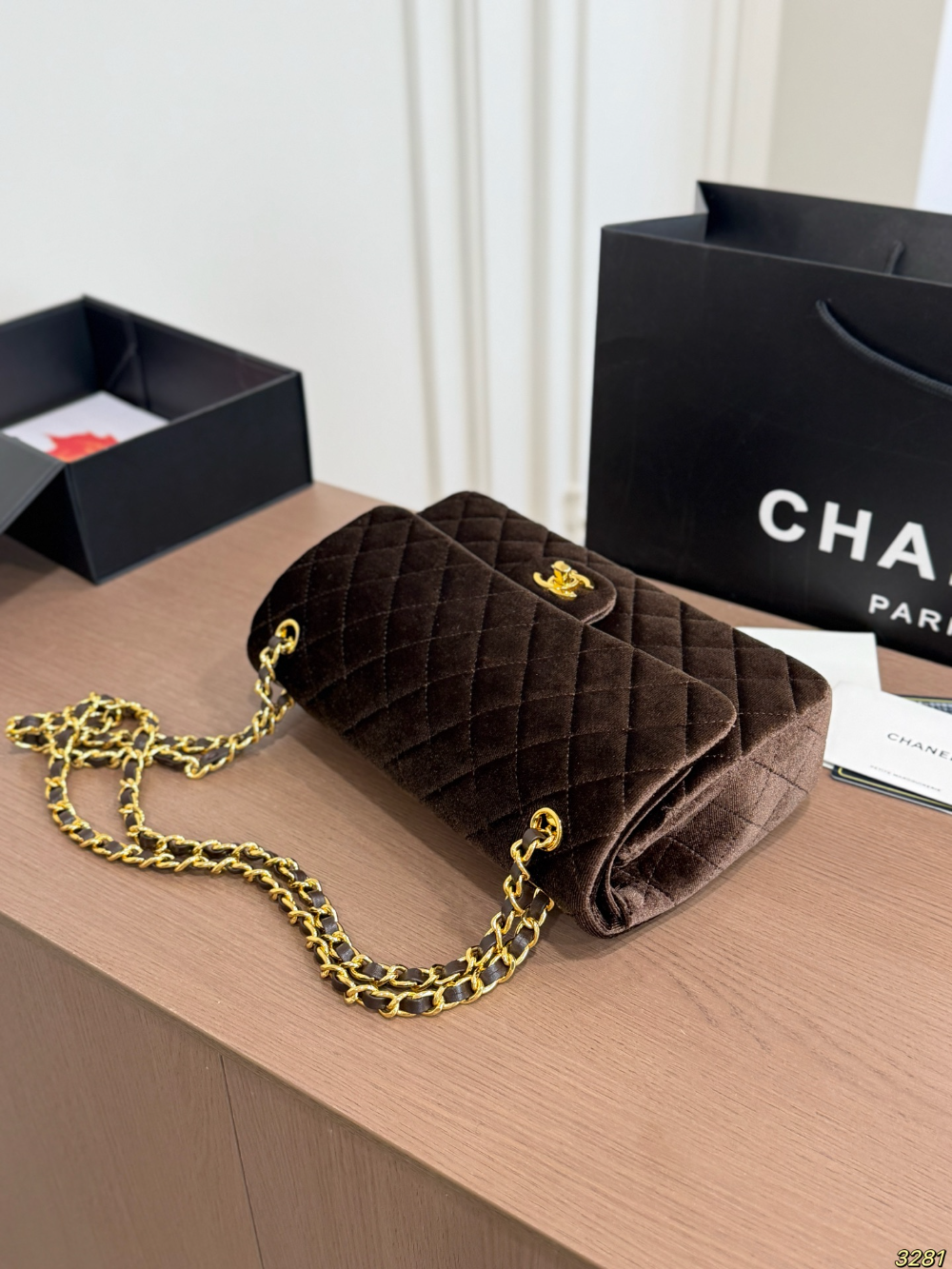 CEM356 New arrive fashion red black  brown blue purple  color bag for woman beautiful gift to choose 25*15cm