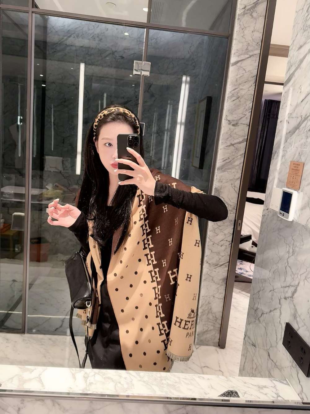 HEM148 new arrive  Hot sale brown blue grey red color fashion beautiful  scarf  for woman gift  to choose