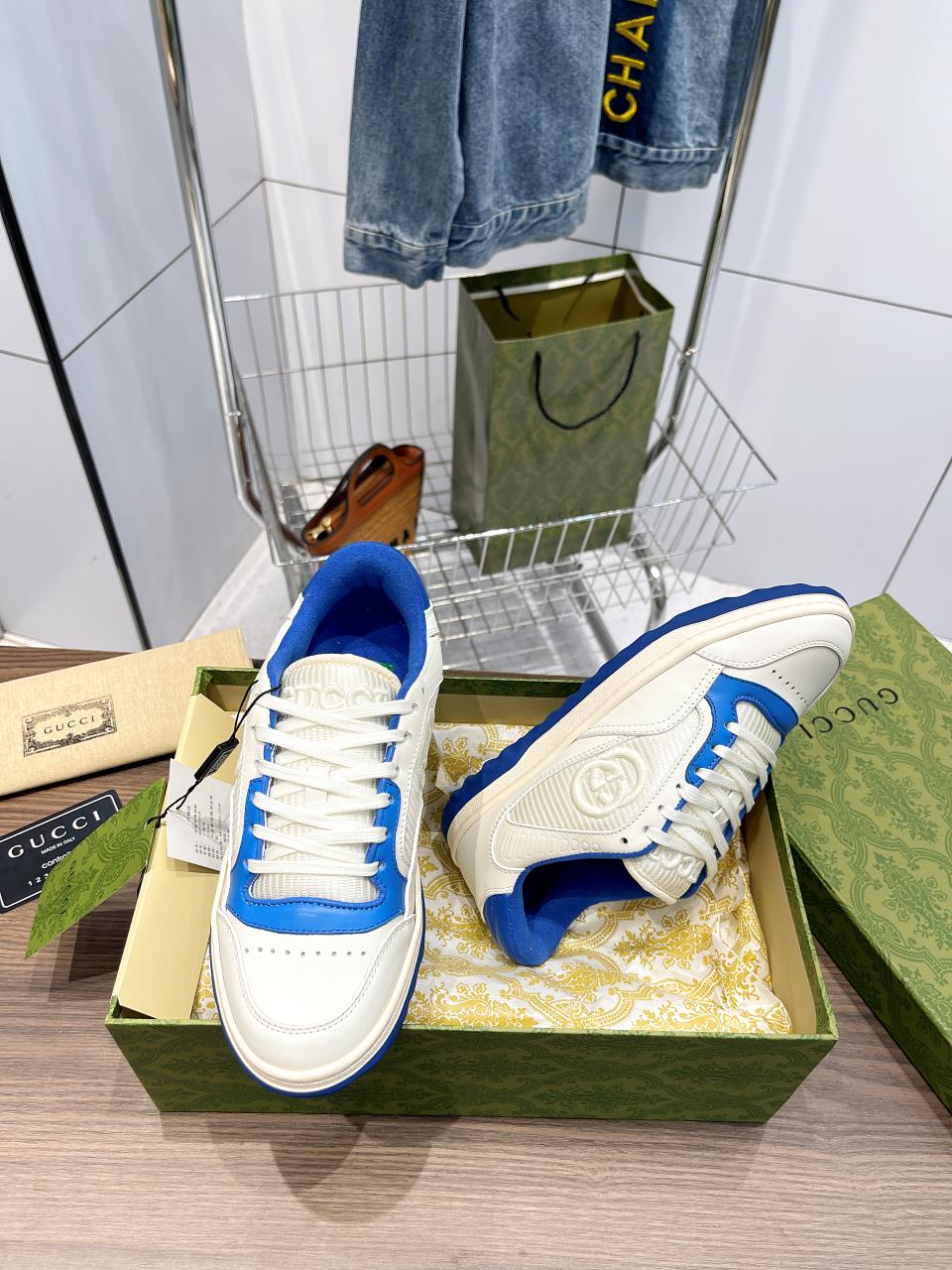 GEM115 Designer Casual shoes for Men flat sneakers lows skateboard shoe Triple black blue Active Laser fashion mens womens outdoor trainer