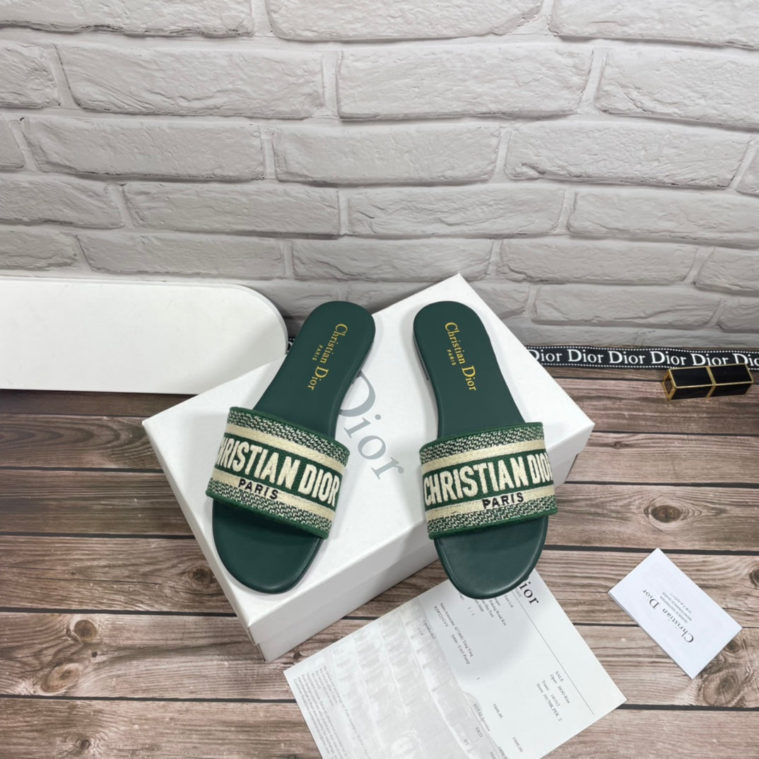 DEM173  fashion  green color  shose for woman color  beautiful gift to choose