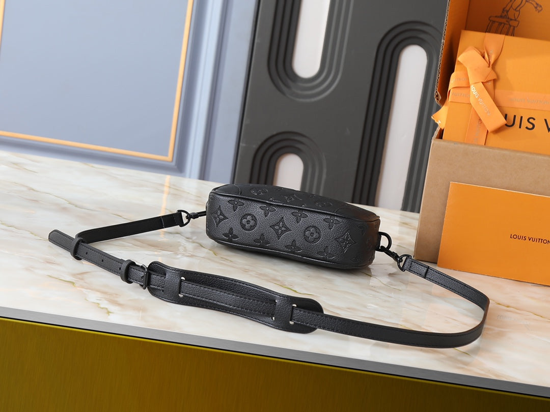 LEM334 Hot sale fashion black bag for woman men  beautiful gift  big size 20*13*6.5cm