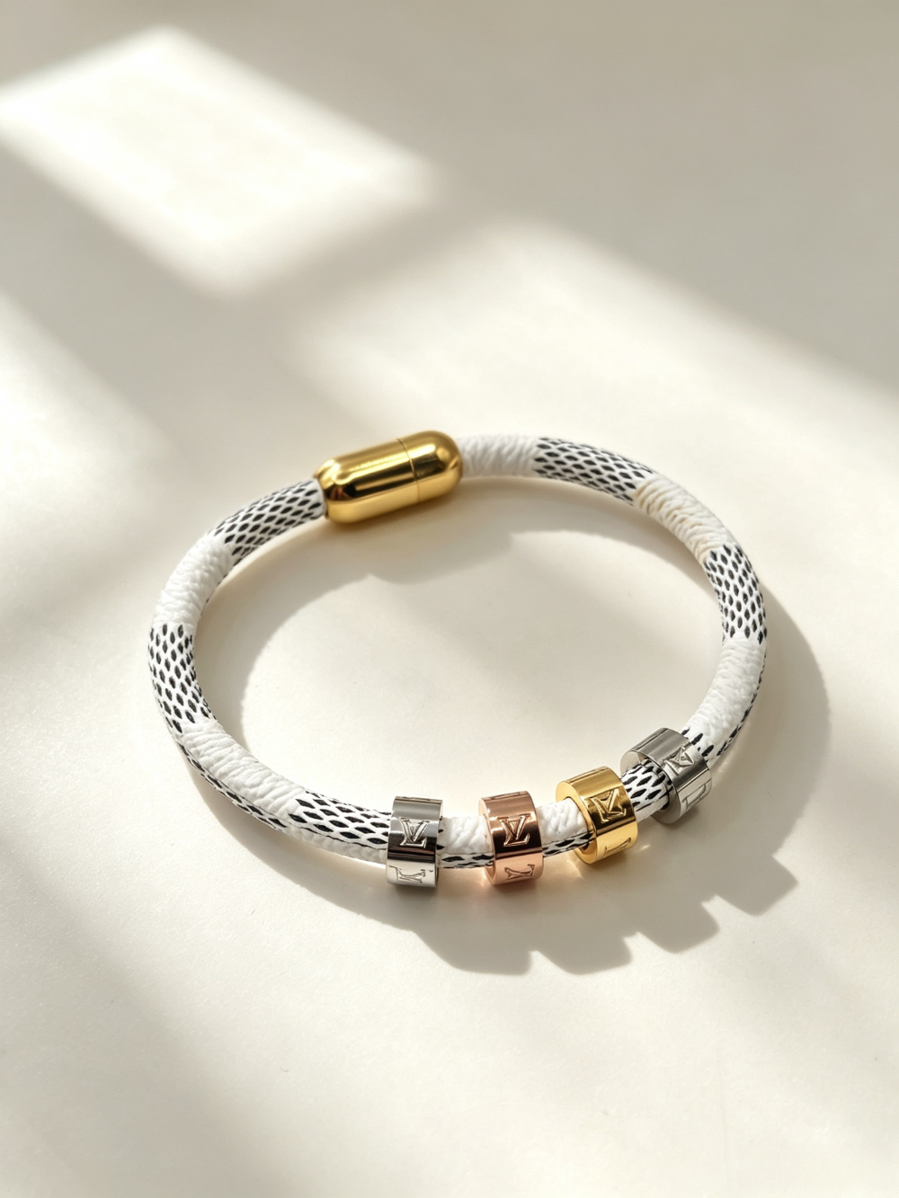 LEM539 New arrive Fashion European American belt titanium steel bracelet couple accessories for woman