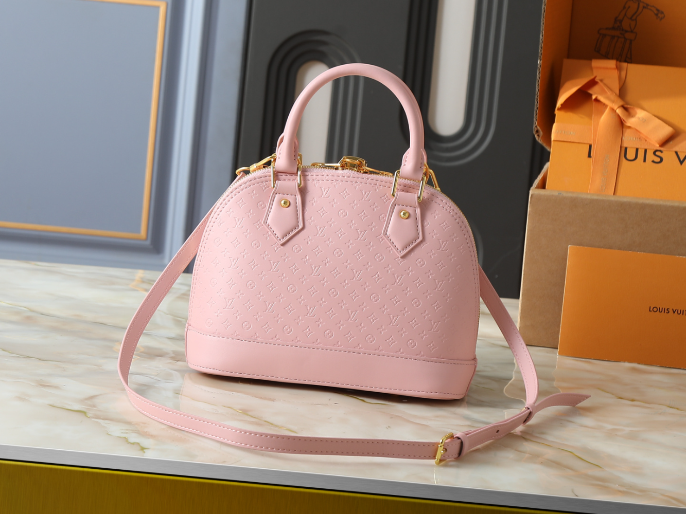 LEM436 New arrive fashion black beige pink bag for woman hands bag beautiful gift to choose gift 2 size
