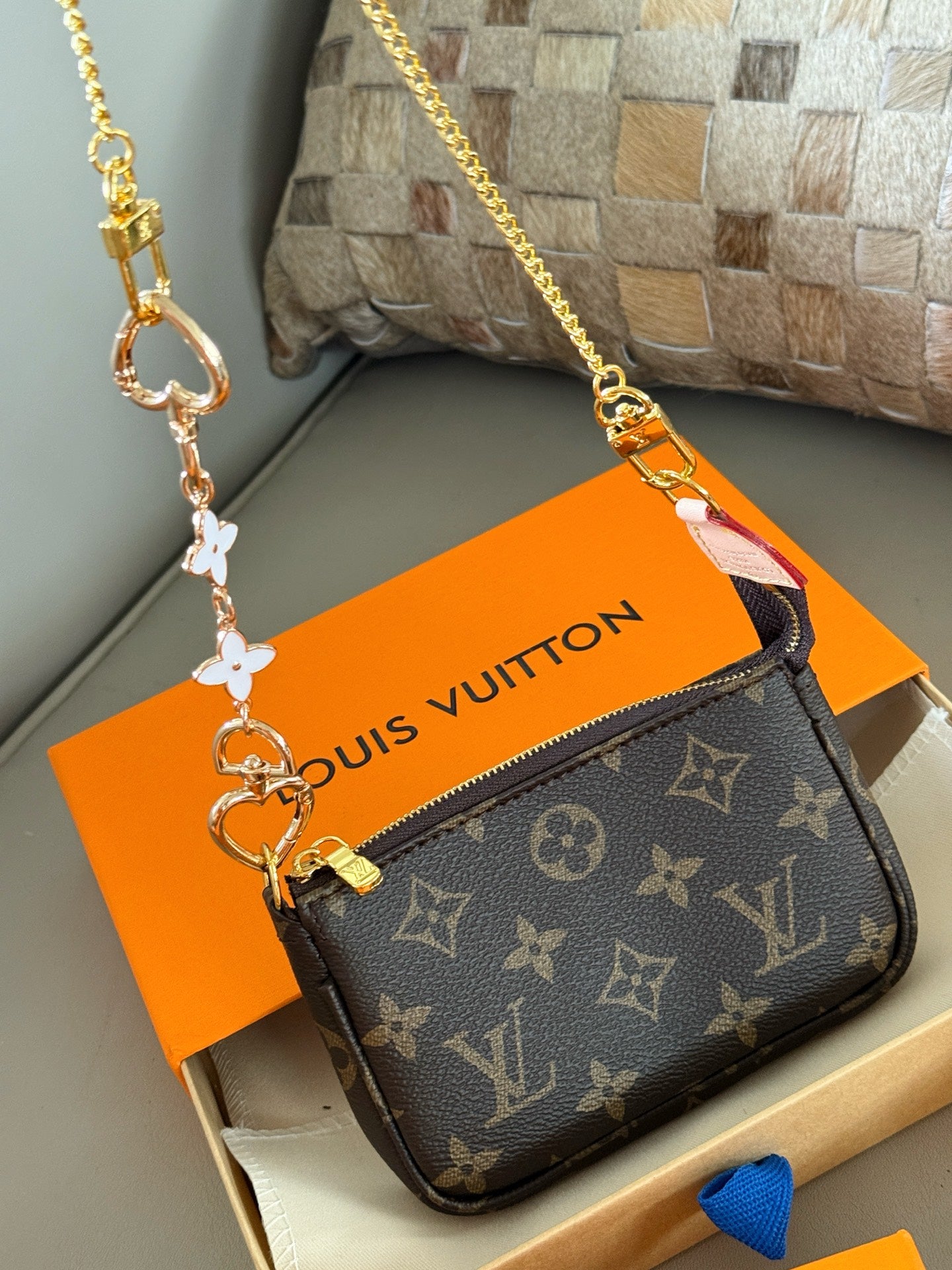 LEM253   15.5CM*10*4CM Designer Bag Shoulder Bag Crossbody Bag Luxury Bag Purse Designer Temperament Fashion Clash Color Fashion Bag