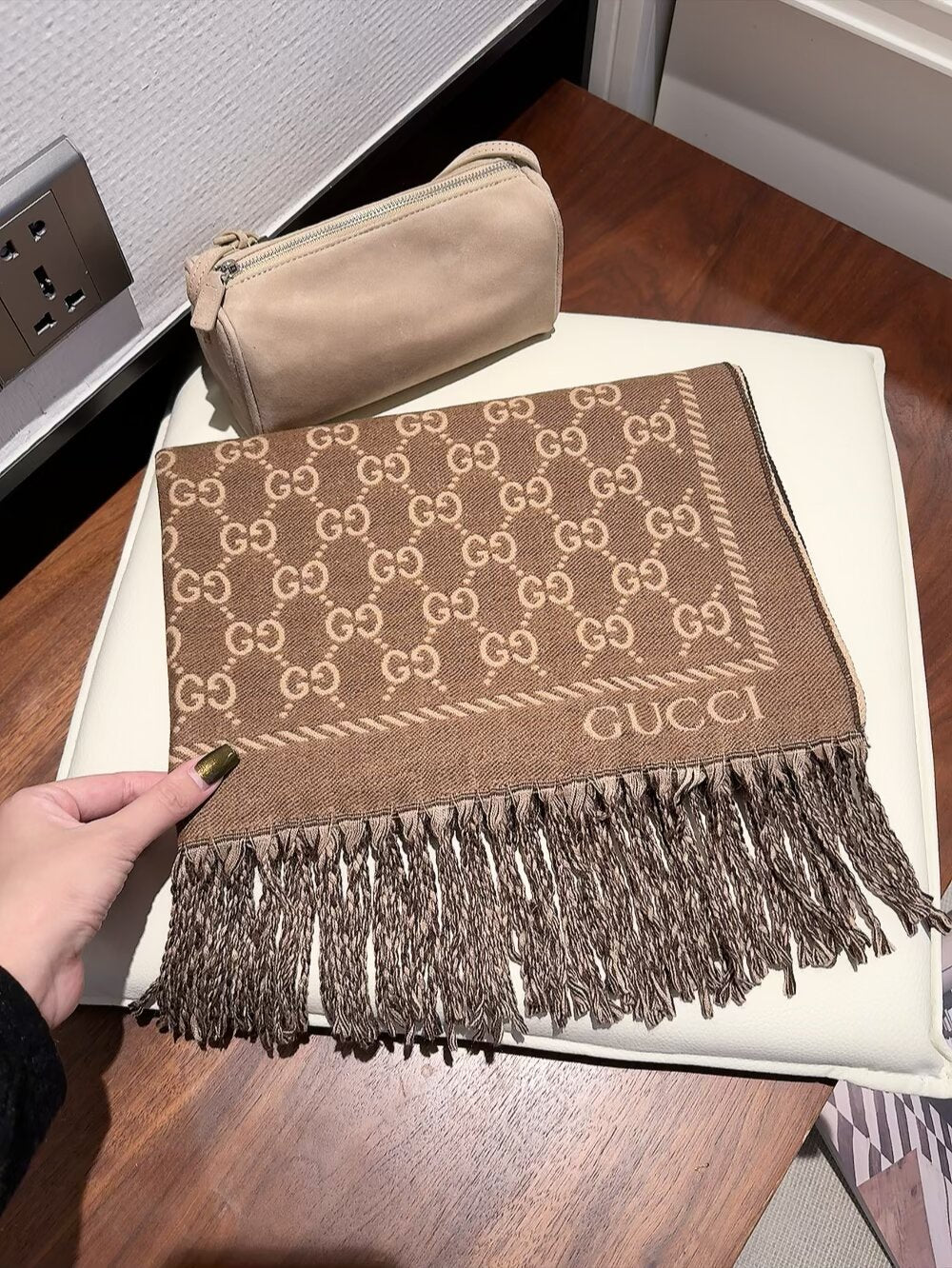 GEM125 new arrive  Hot sale 2color fashion beautiful  scarf  for woman gift  to choose no with box