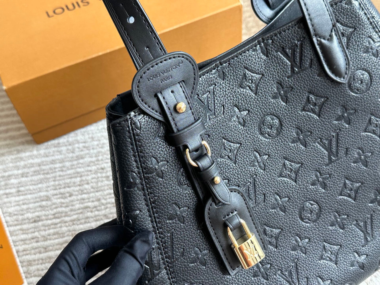 LEM295 Designer bag handbag high-quality armpit bag luxurious and fashionable printed chain bag armpit bag single shoulder crossbody bag