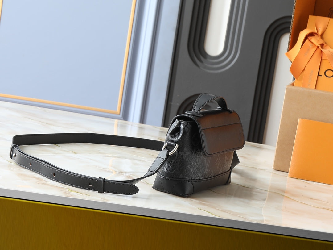 LEM301 Designer bag tote bag womens shoulder bag crossbody bag luxury handbag chain bag fashionable and casual club shoulder bag wallet