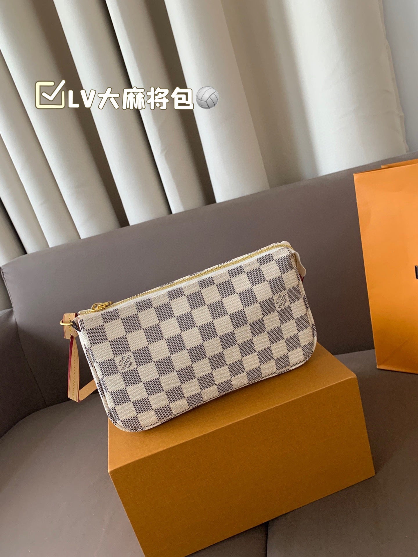 LEM314 New Arrive Hot Sale Black white design  Fashion wallet Bag It Come with Box 22*12cm