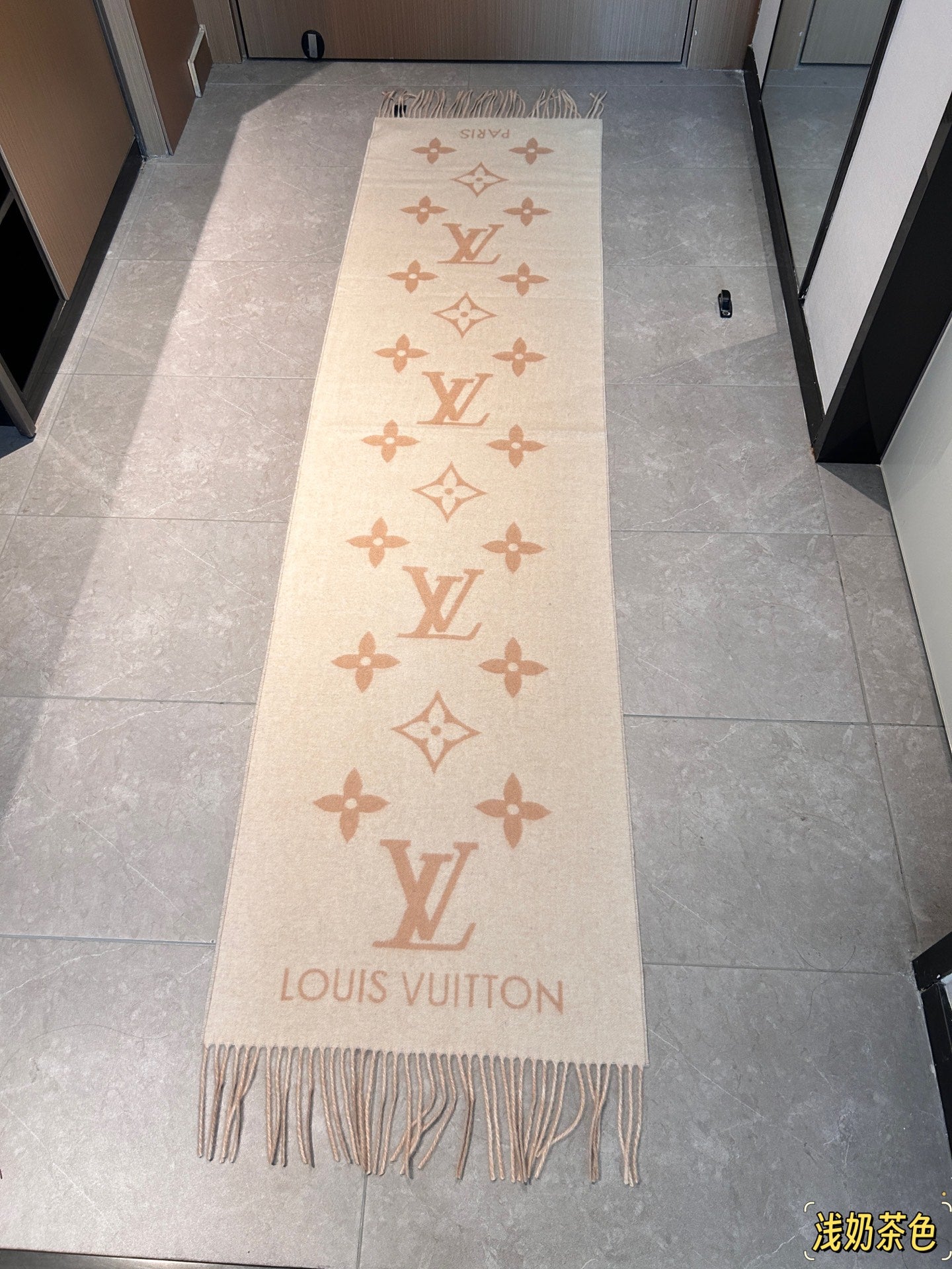 LEM326 new arrive Hot sale  black red gray color fashion beautiful scarf for woman men  gift to choose