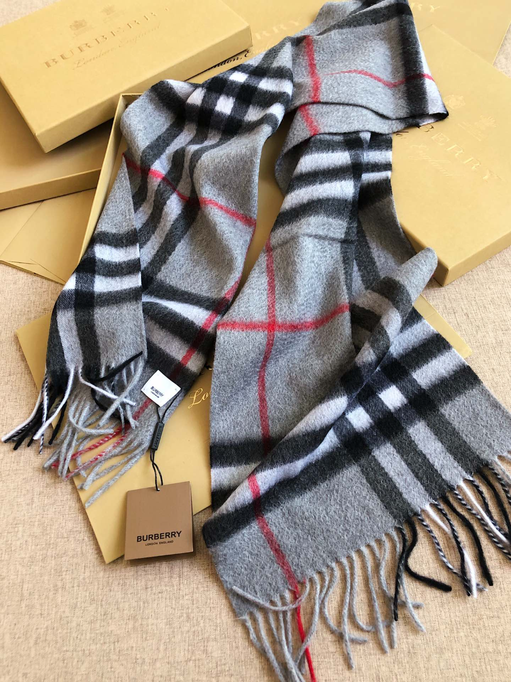 BUEM54 new arrive  Hot sale grey color fashion beautiful  scarf  for woman gift  to choose 130*180