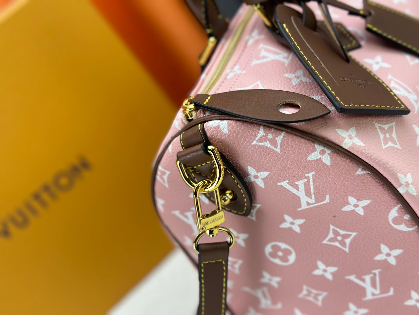 LEM291 designer bag free shipping Light luxury genuine leather High quality casual Boston bag versatile classic vintage handbag for woman 25cm