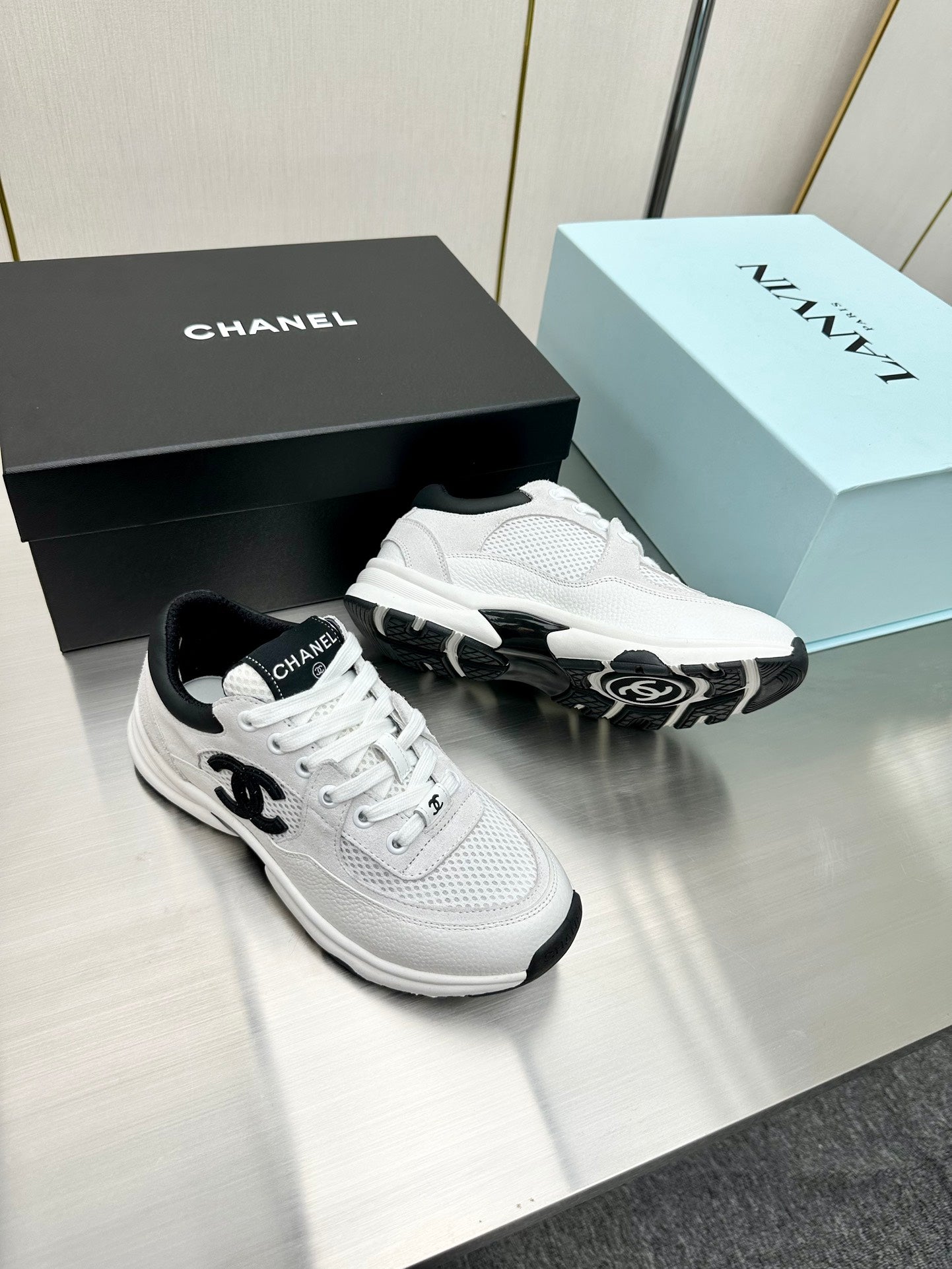 CEM229 New arrive fashion black and white shose for woman men beautiful gift to choose gift
