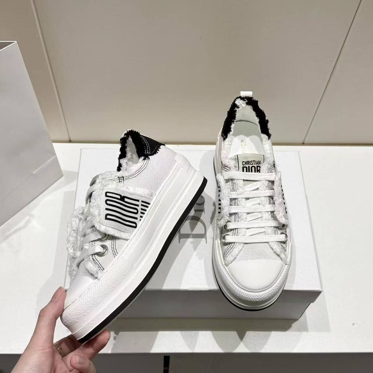 DEM231 esigner shoes sneakers designer shoes sneakers with box