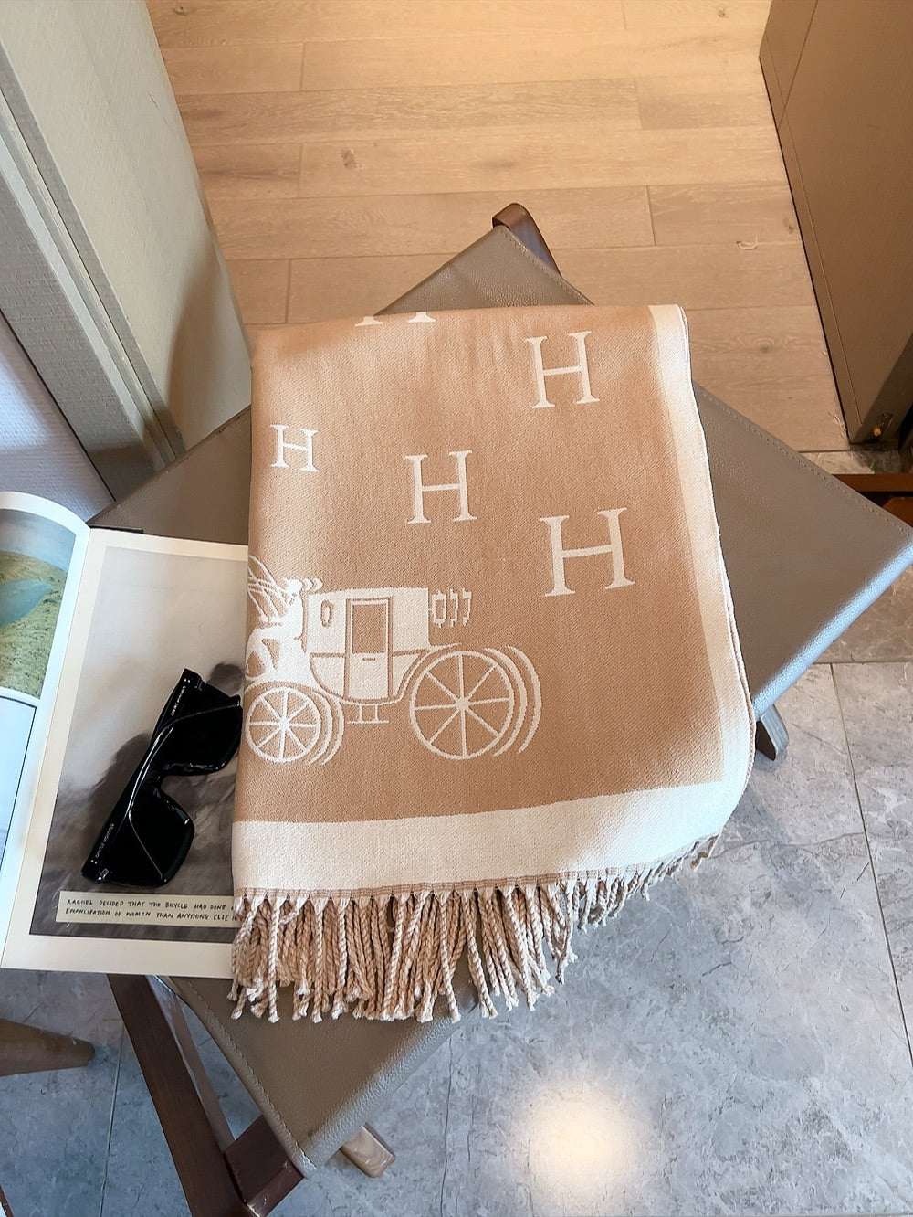 HEM68 Winter Scarf Pashmina For Designers warm Scarfs Fashion Classic Women Designer Brand Cashmere Winter Scarf Wrap 180cm scarf for women Size 65*180CM