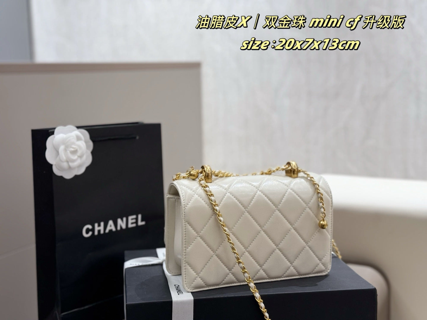 CEM242 New arrive fashion black white  red hand bag for woman beautiful gift to choose gift 20*3*17cm