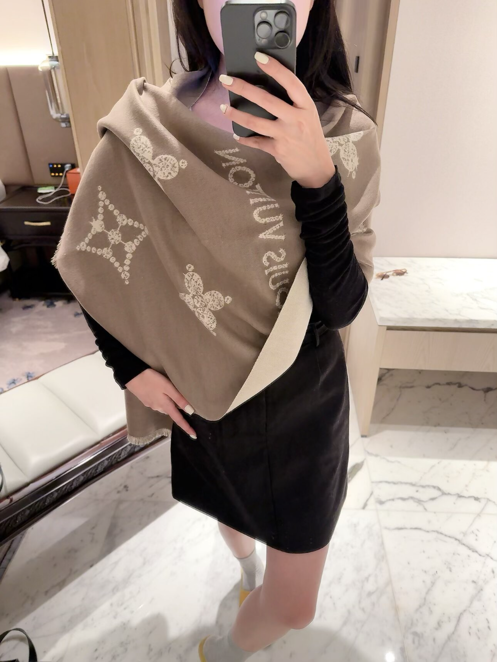 LEM616 new arrive  Hot sale brown black blue grey red color fashion beautiful  scarf  for woman gift  to choose