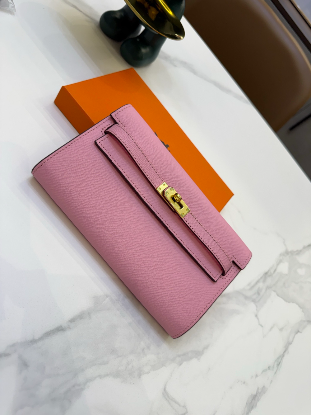 HEM149 New arrive fashion  black brown khaki blue white orange pink light blue  bag for woman hands bag beautiful gift to choose gift  21*14cm